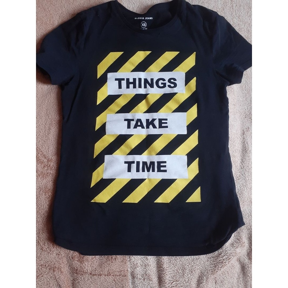 T-Shirt Women's Black EUC Graphic Print